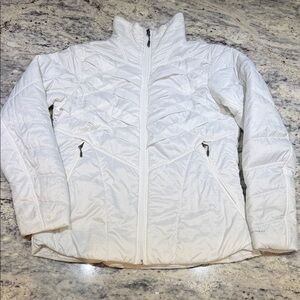 Columbia Women's White Omnitech Jacket like new!